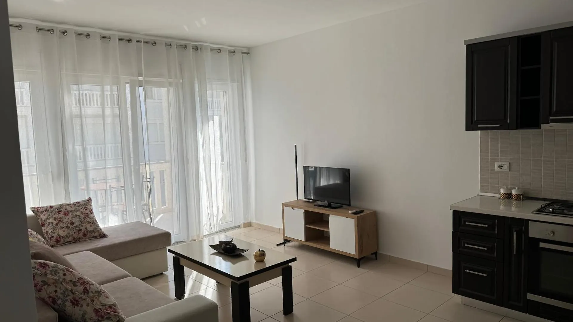Grand Europa Resort Apartment Velipoje